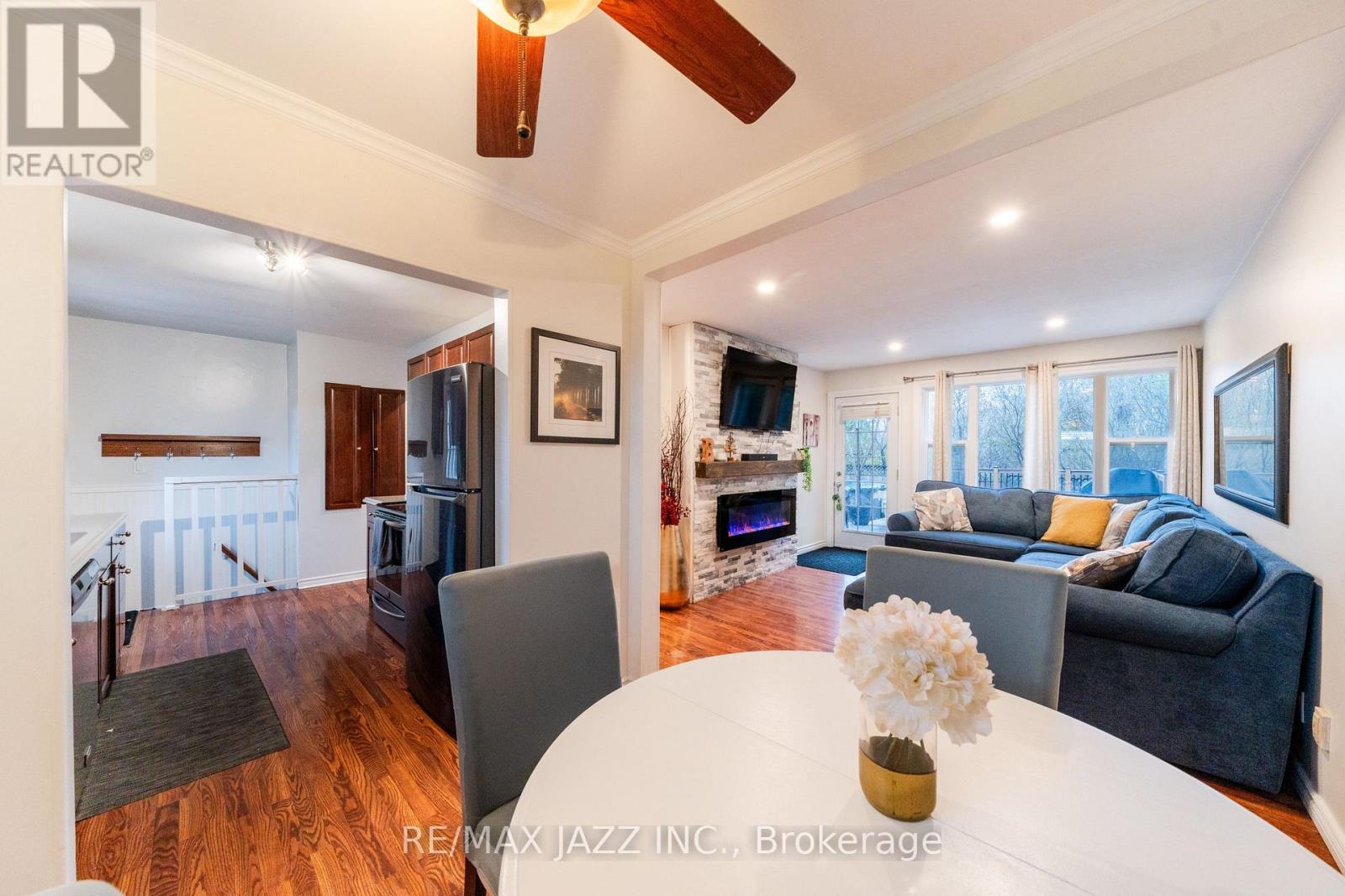 194 Liberty Street N, Clarington, Ontario  L1C 2M5 - Photo 13 - E12690466