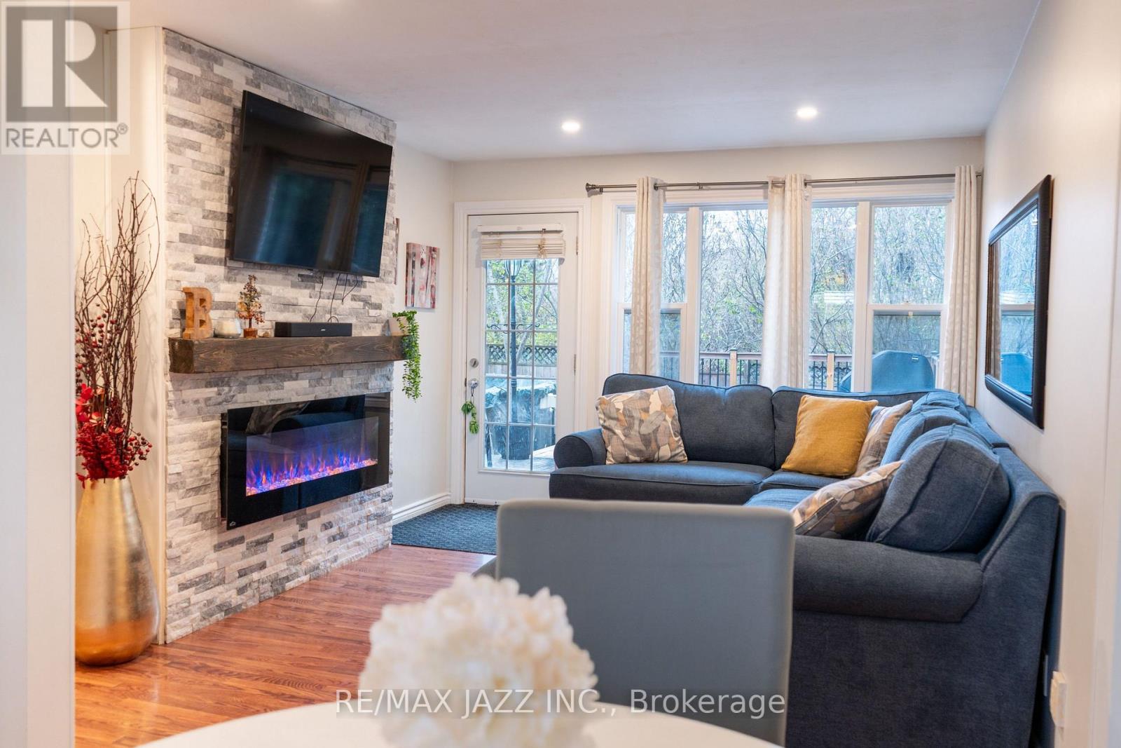 194 Liberty Street N, Clarington, Ontario  L1C 2M5 - Photo 16 - E12690466