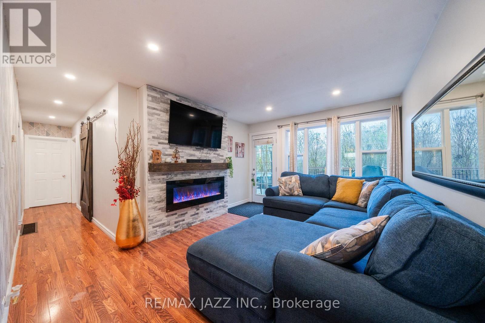 194 Liberty Street N, Clarington, Ontario  L1C 2M5 - Photo 18 - E12690466