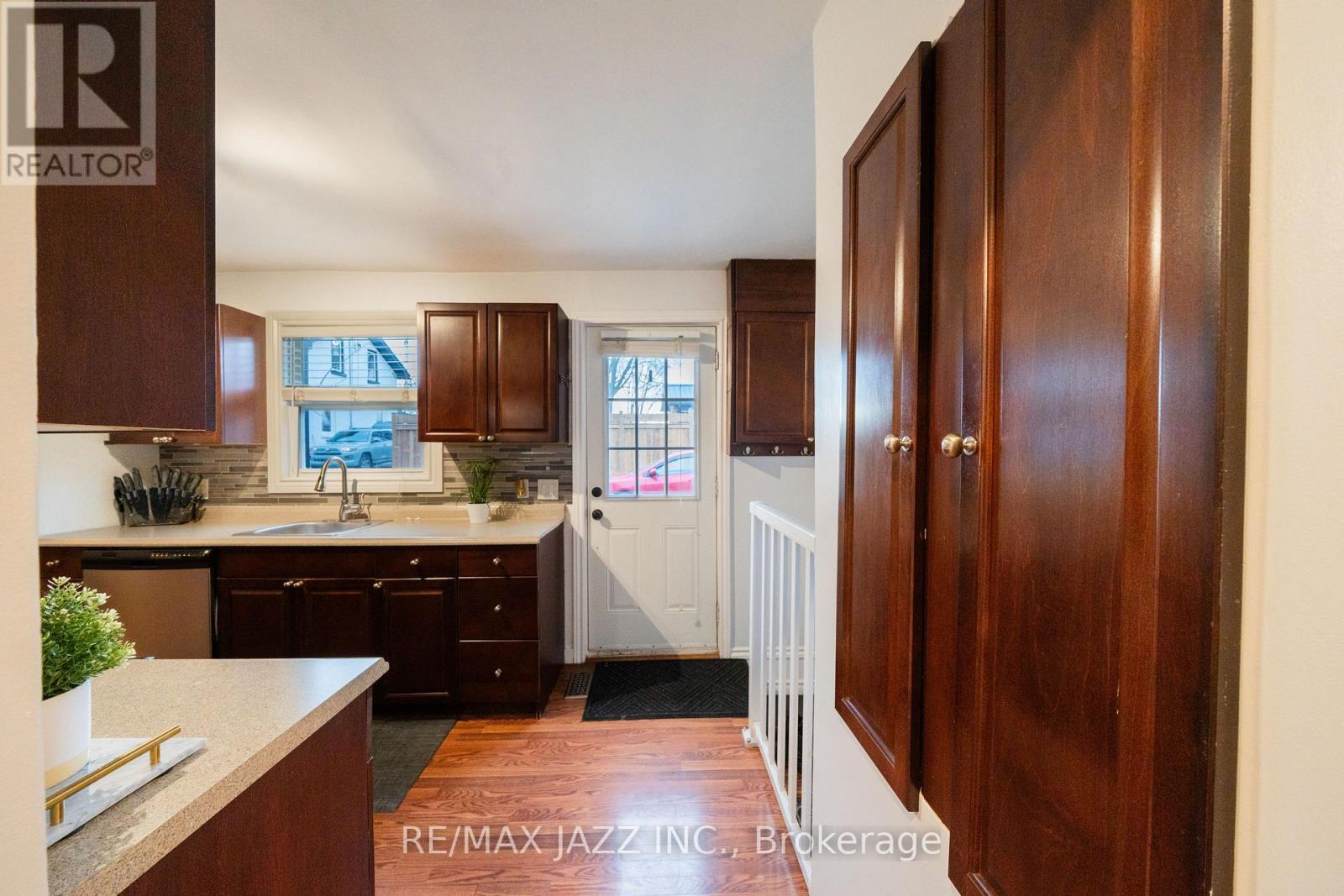 194 Liberty Street N, Clarington, Ontario  L1C 2M5 - Photo 4 - E12690466