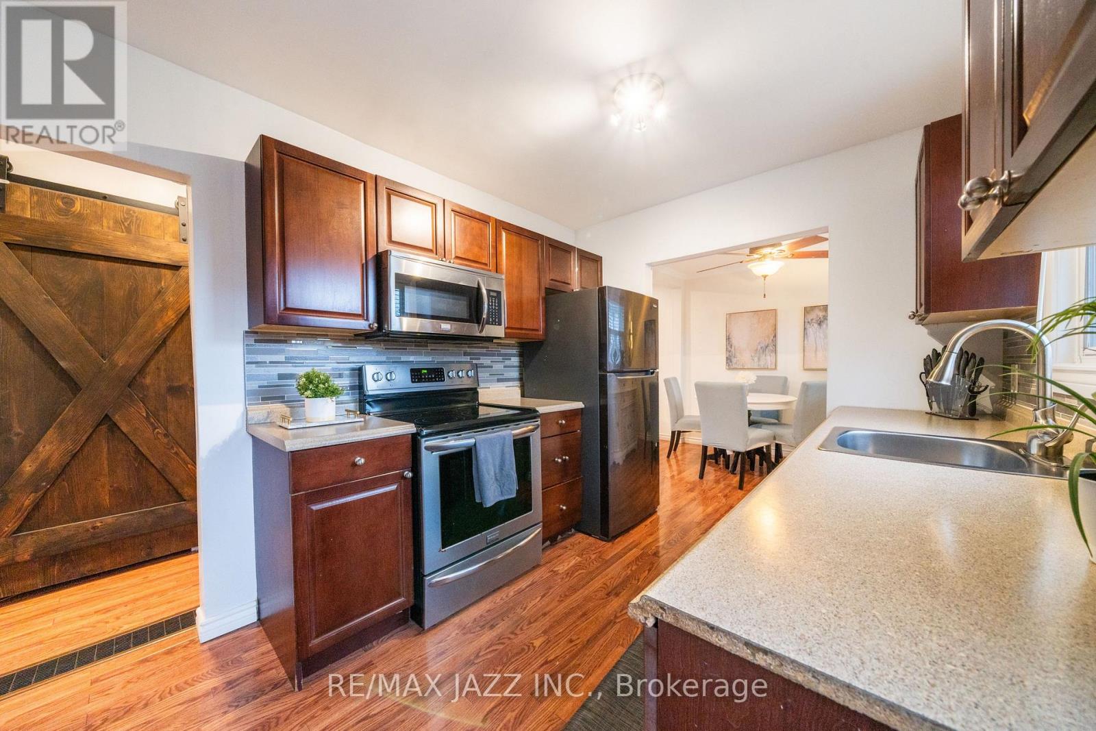 194 Liberty Street N, Clarington, Ontario  L1C 2M5 - Photo 8 - E12690466