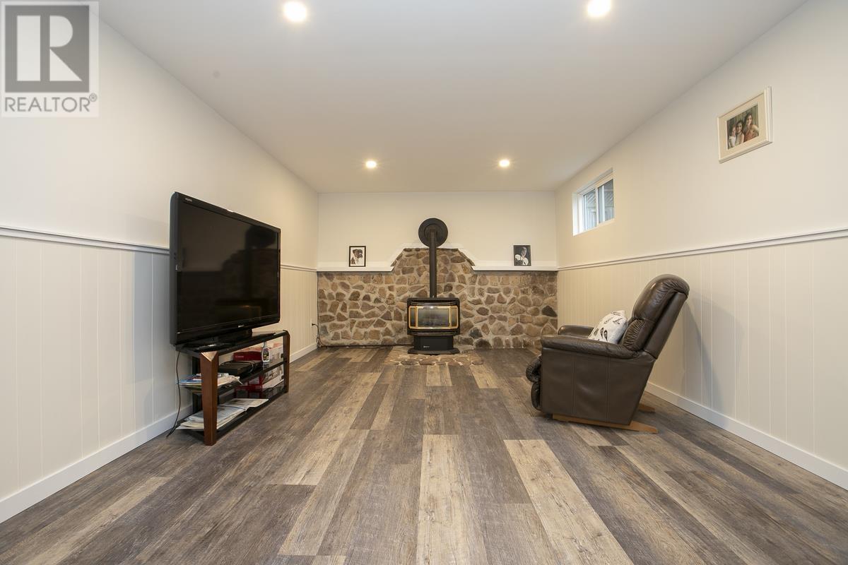 43 Nichol Ave, Sault Ste. Marie, Ontario  P6C 4V3 - Photo 43 - SM260041