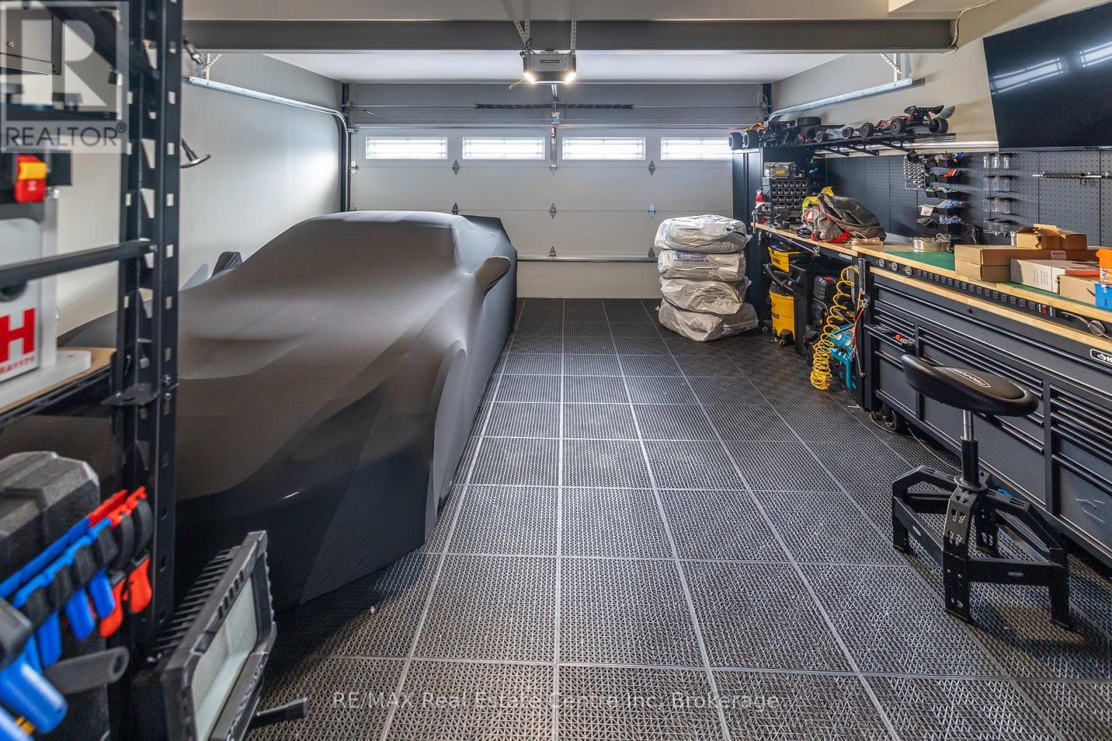 104 Schmidt Drive, Wellington North, Ontario  N0G 1A0 - Photo 11 - X12690332