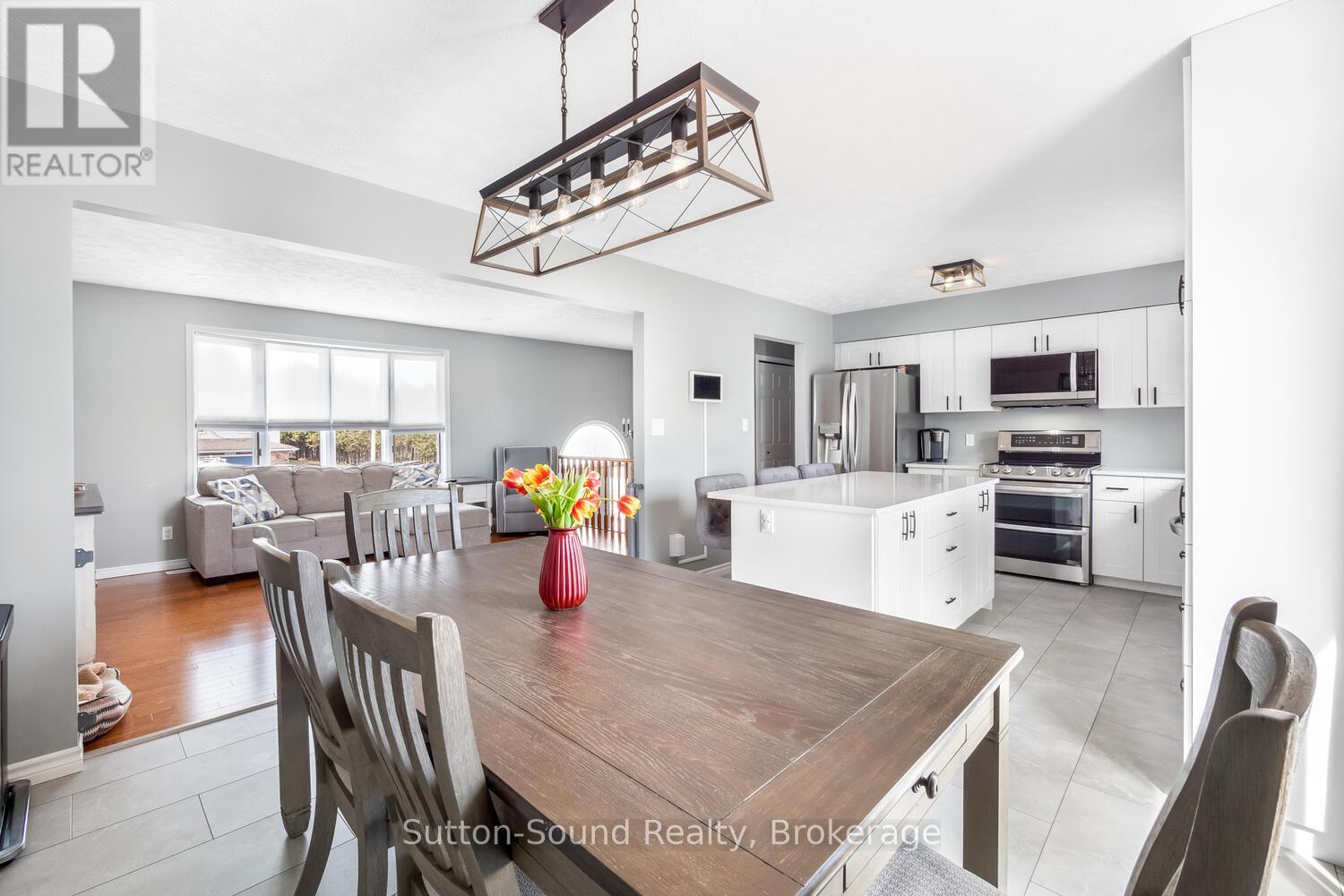 2667 8th Avenue E, Owen Sound, Ontario  N4K 6S5 - Photo 5 - X12690416