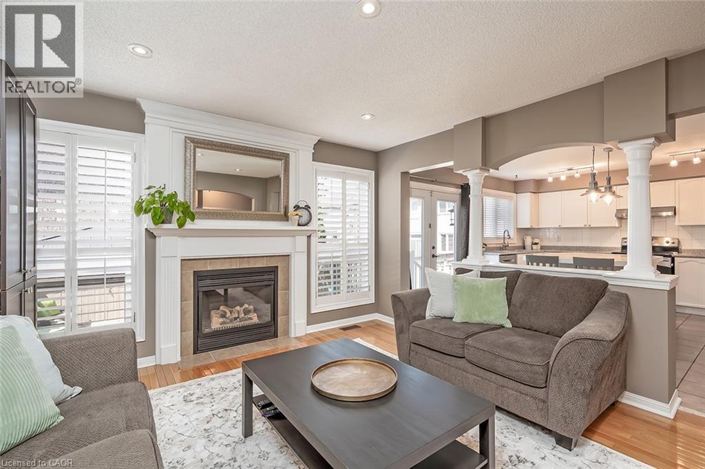 5586 Churchill Meadows Boulevard, Mississauga, Ontario  L5M 6M6 - Photo 13 - 40797722