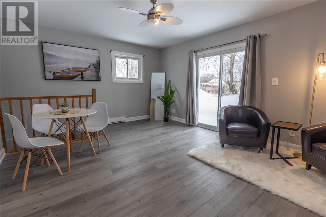 389 Albert Street, Espanola, Ontario  P5E 1K6 - Photo 9 - 2126079