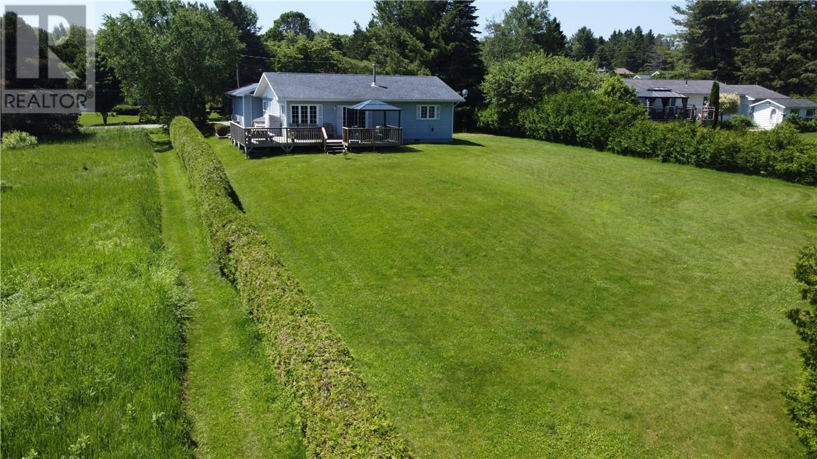 12 Islandview, Mindemoya, Ontario  P0P 1S0 - Photo 11 - 2126054