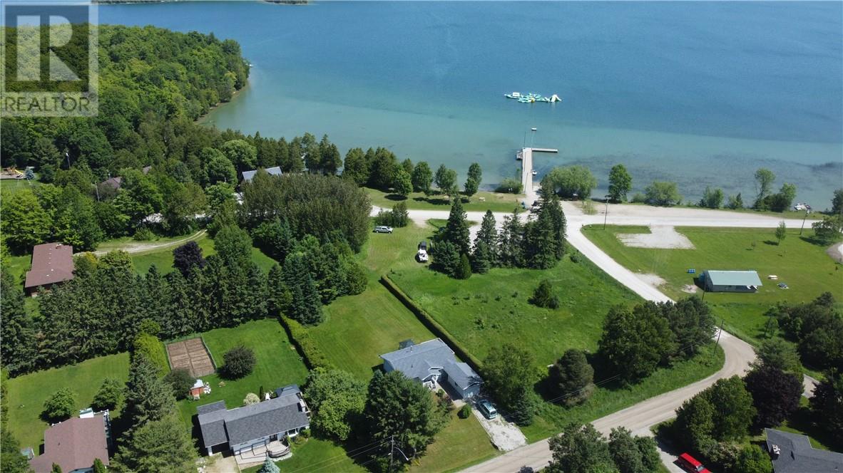 12 Islandview, Mindemoya, Ontario  P0P 1S0 - Photo 15 - 2126054