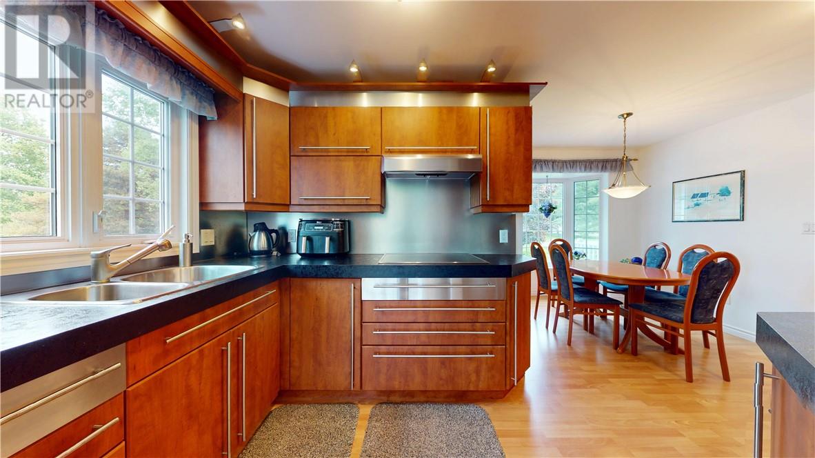 12 Islandview, Mindemoya, Ontario  P0P 1S0 - Photo 16 - 2126054