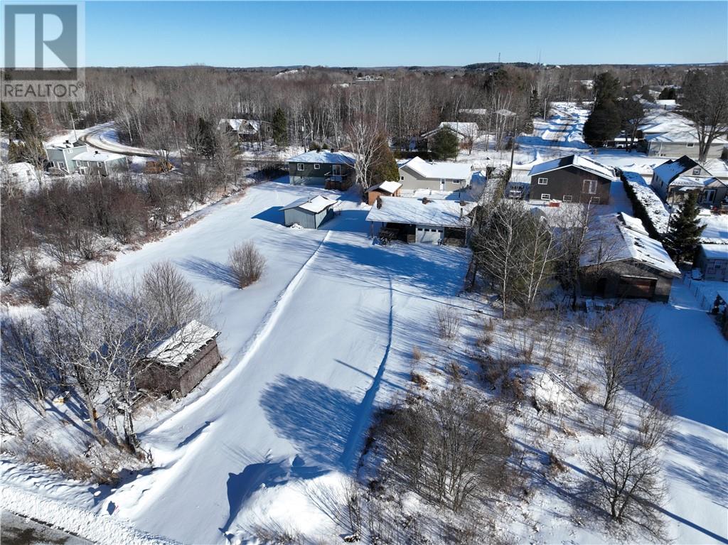 6 Birch Street, Blind River, Ontario  P0R 1B0 - Photo 44 - 2126023