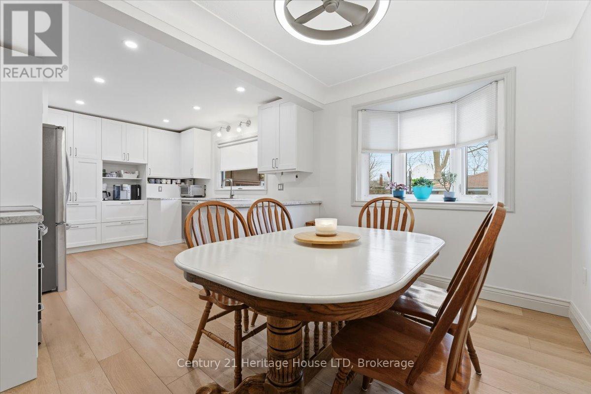 50 Barron Street, Welland, Ontario  L3C 2K5 - Photo 17 - X12690348