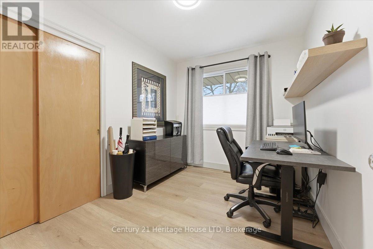 50 Barron Street, Welland, Ontario  L3C 2K5 - Photo 22 - X12690348