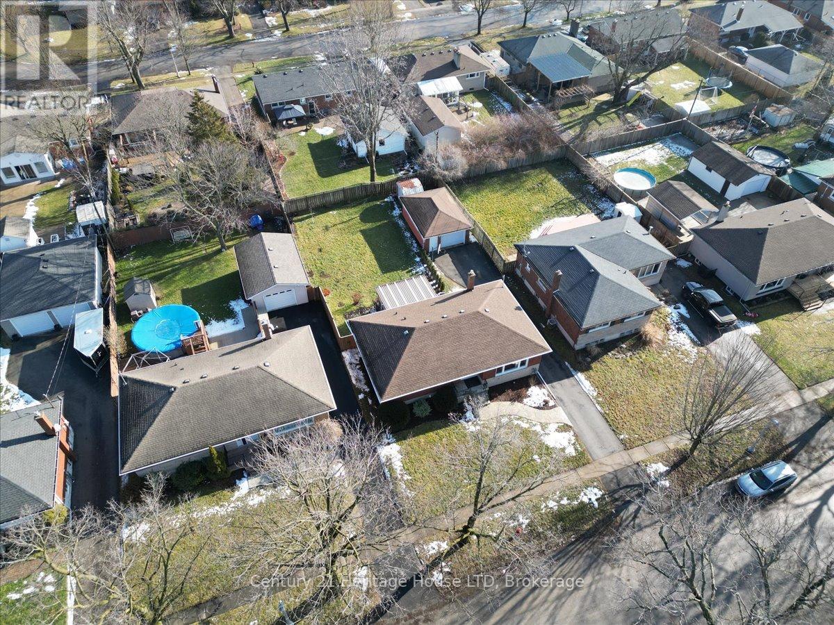 50 Barron Street, Welland, Ontario  L3C 2K5 - Photo 38 - X12690348