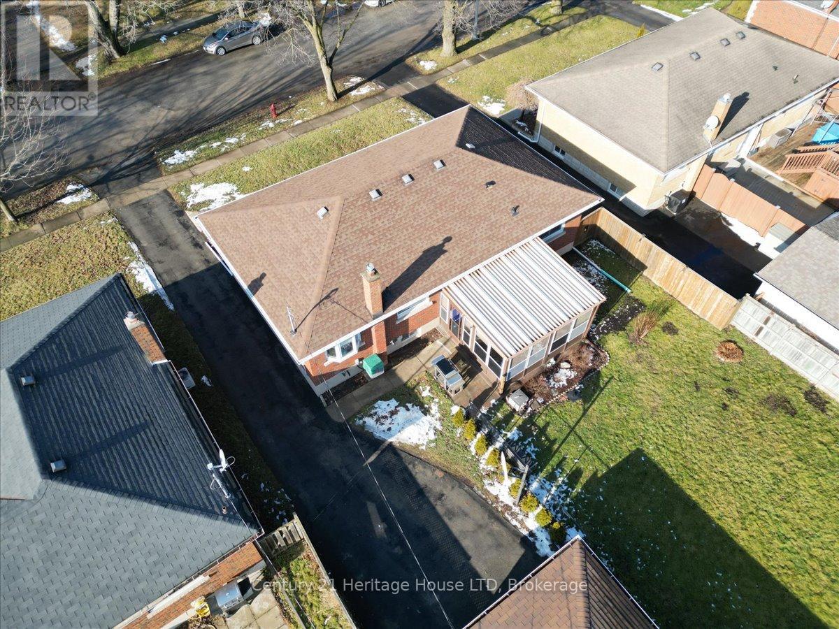 50 Barron Street, Welland, Ontario  L3C 2K5 - Photo 42 - X12690348