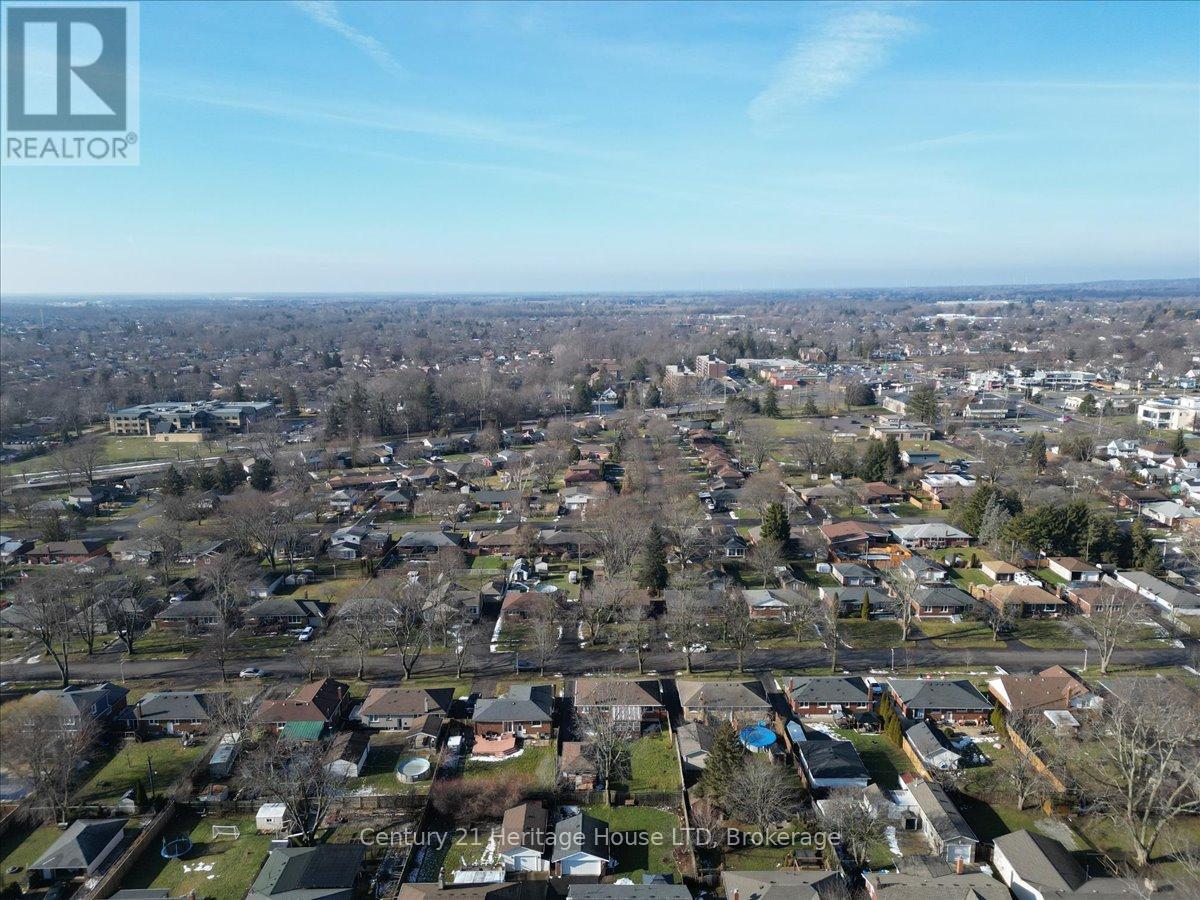 50 Barron Street, Welland, Ontario  L3C 2K5 - Photo 47 - X12690348