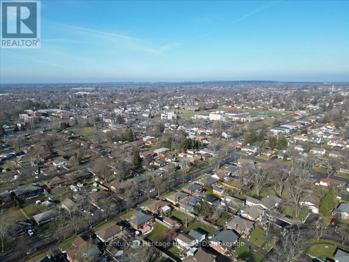 50 Barron Street, Welland, Ontario  L3C 2K5 - Photo 48 - X12690348