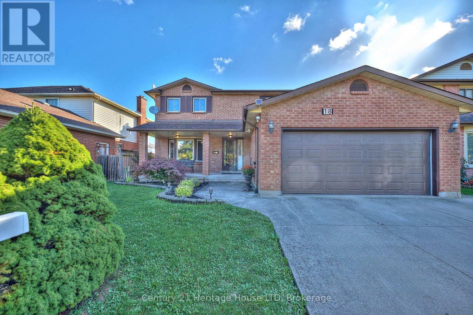18 BASCARY CRESCENT, St. Catharines, Ontario