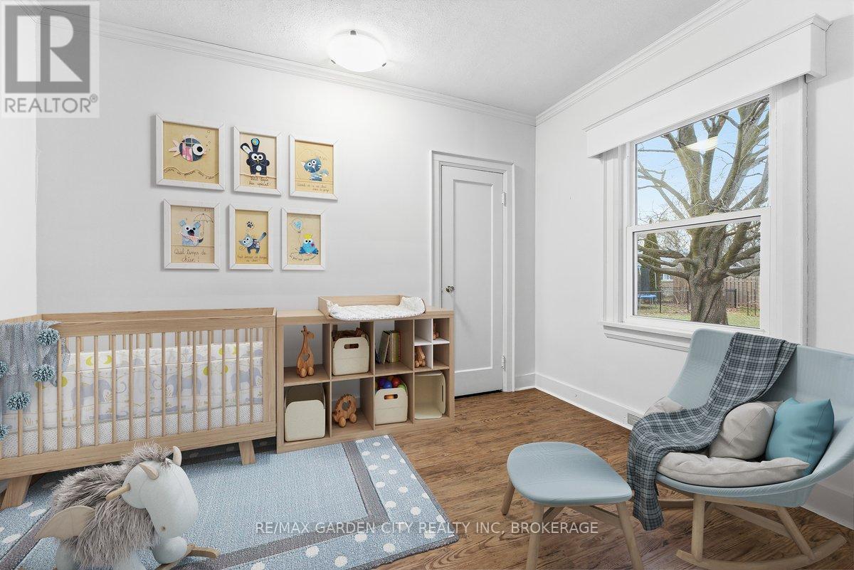 1509 Haist Street N, Pelham (Fonthill), Ontario  L0S 1E0 - Photo 16 - X12690448