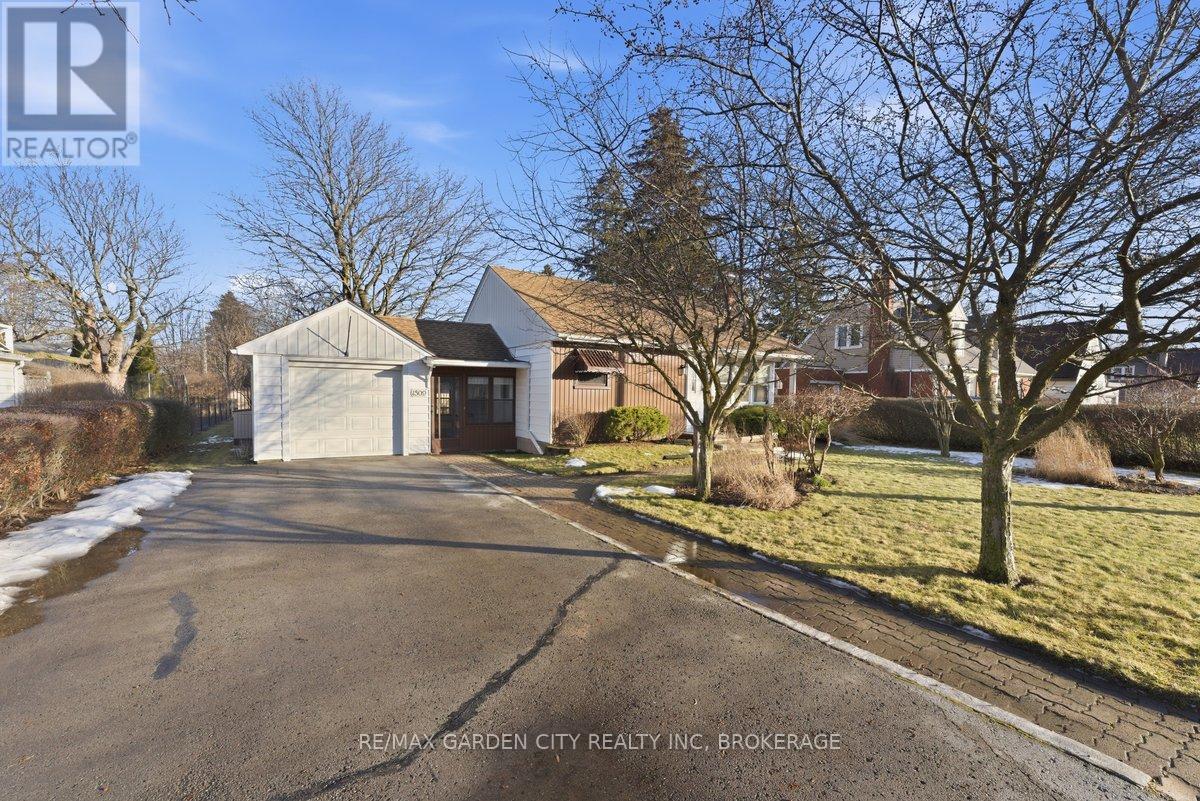 1509 Haist Street N, Pelham (Fonthill), Ontario  L0S 1E0 - Photo 4 - X12690448