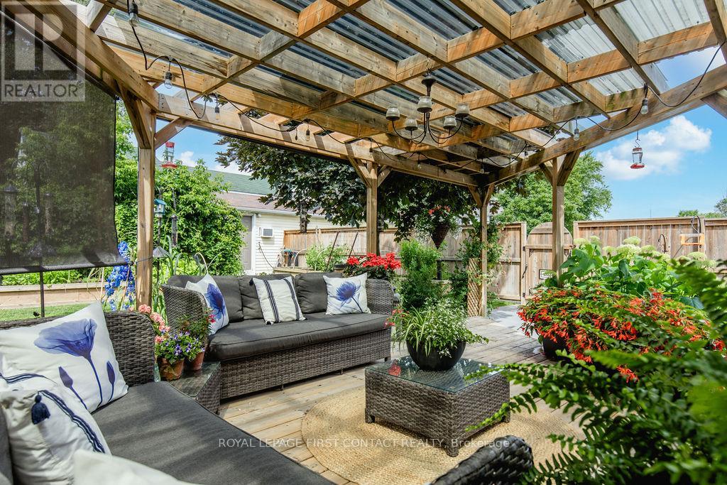 1370 Killarney Beach Road, Innisfil, Ontario  L0L 1W0 - Photo 24 - N12436703