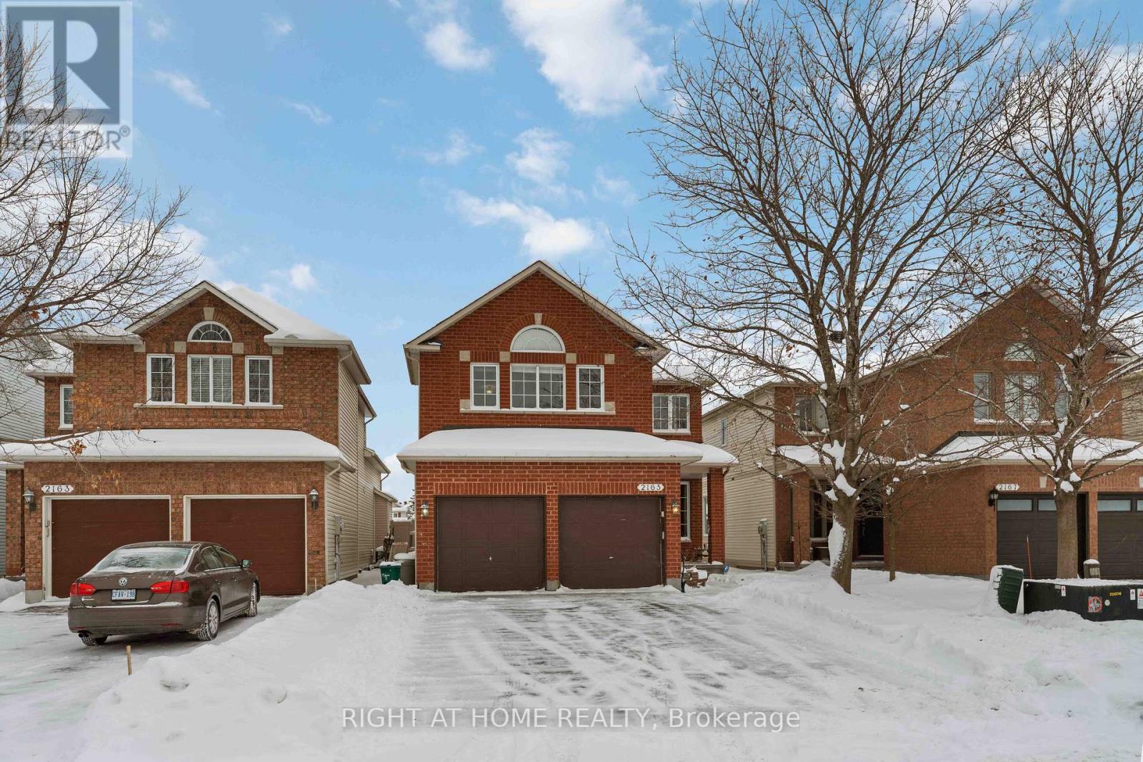 2165 Sojourn Street, Ottawa, Ontario  K4A 4E2 - Photo 2 - X12642086