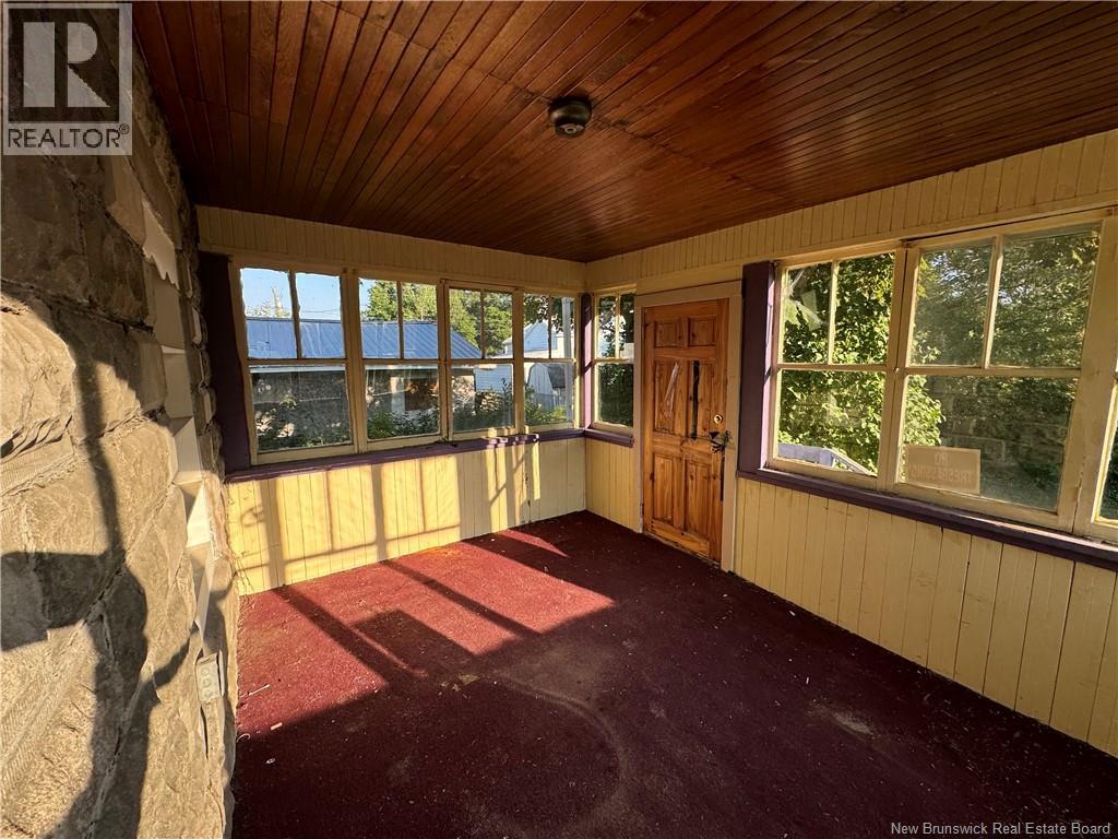 15 Elm Street, Mcadam, New Brunswick  E6J 1X5 - Photo 6 - NB132066