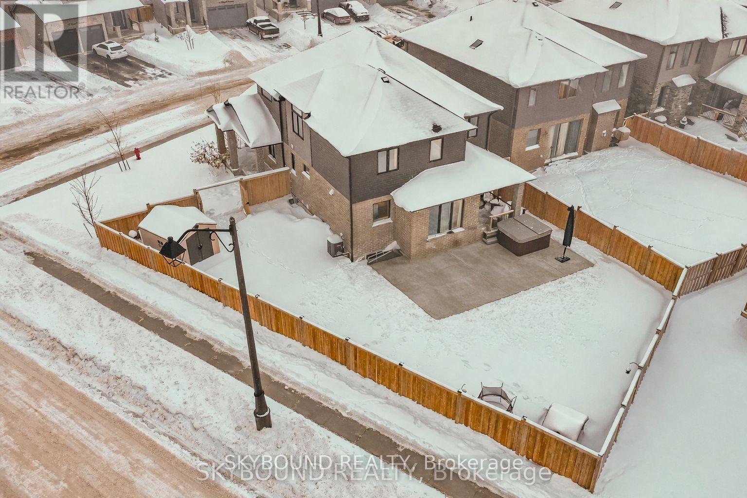 1 Tindall Crescent, East Luther Grand Valley, Ontario  L9W 7R9 - Photo 38 - X12675212