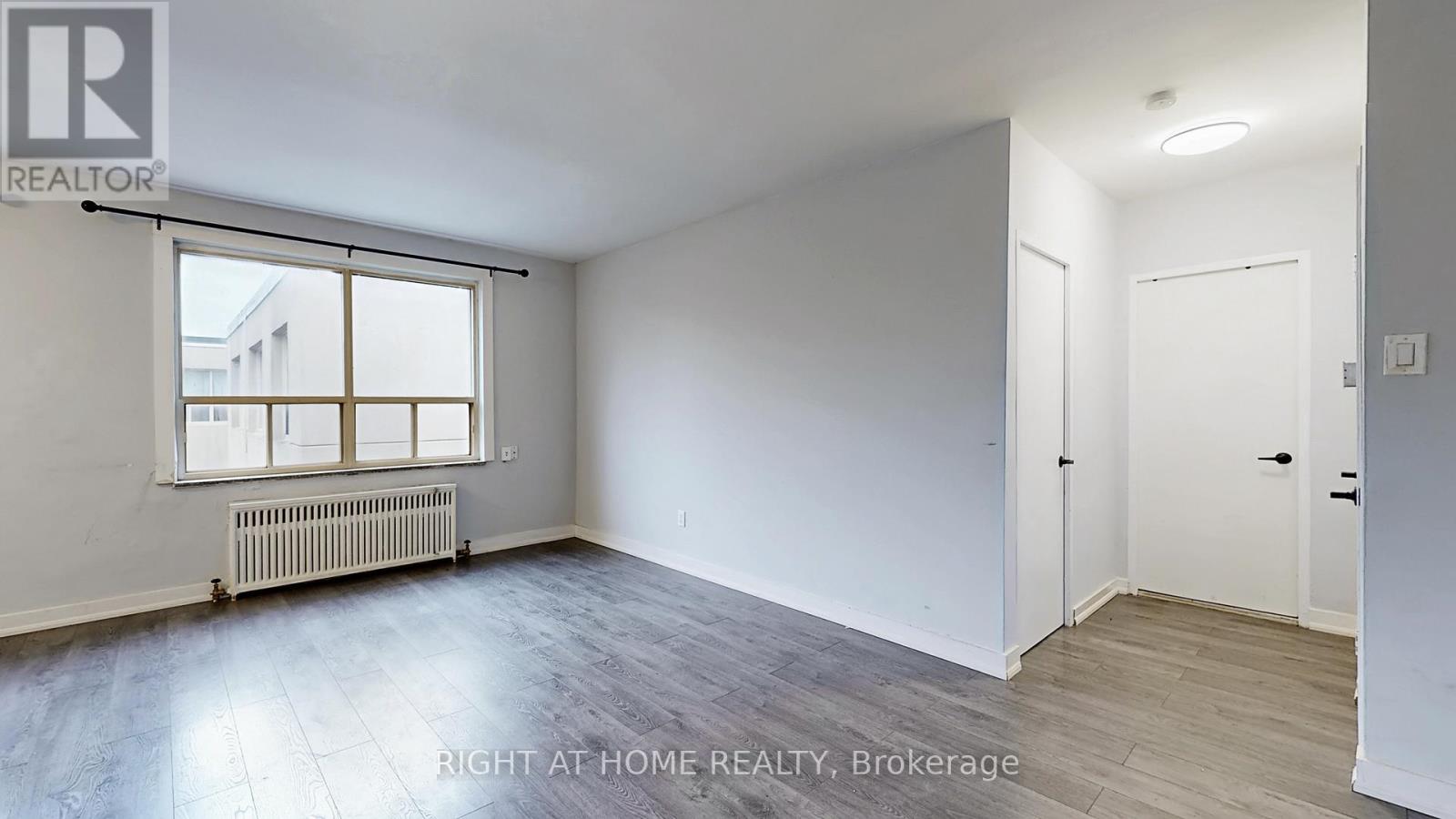 308 - 896 Eglinton Avenue E, Toronto, Ontario  M4G 2L2 - Photo 3 - C12690328