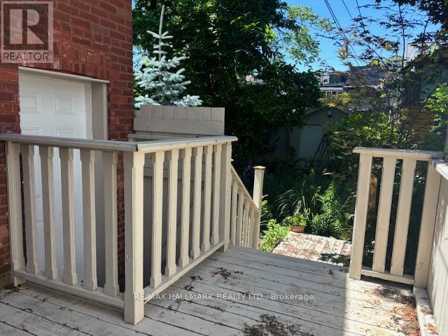 Main - 176 Lippincott Street, Toronto, Ontario  M5S 2P1 - Photo 11 - C12690342