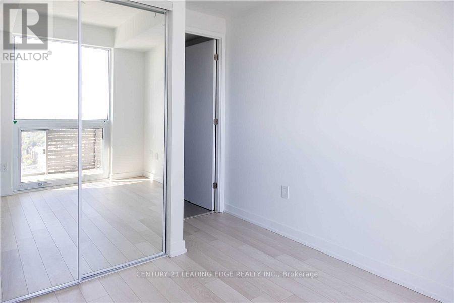 2210 - 39 Roehampton Avenue, Toronto, Ontario  M4P 1P9 - Photo 14 - C12690388