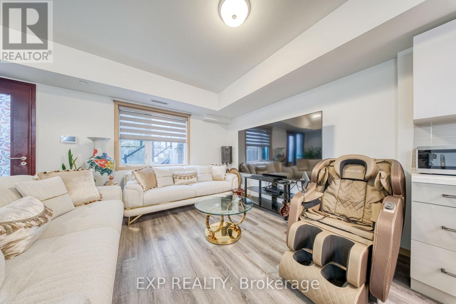 B107 - 50 Morecambe Gate, Toronto, Ontario  M1W 0A9 - Photo 4 - E12690396