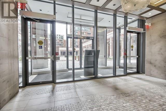 808 - 830 Lawrence Avenue W, Toronto, Ontario  M6A 1C3 - Photo 25 - W12687878