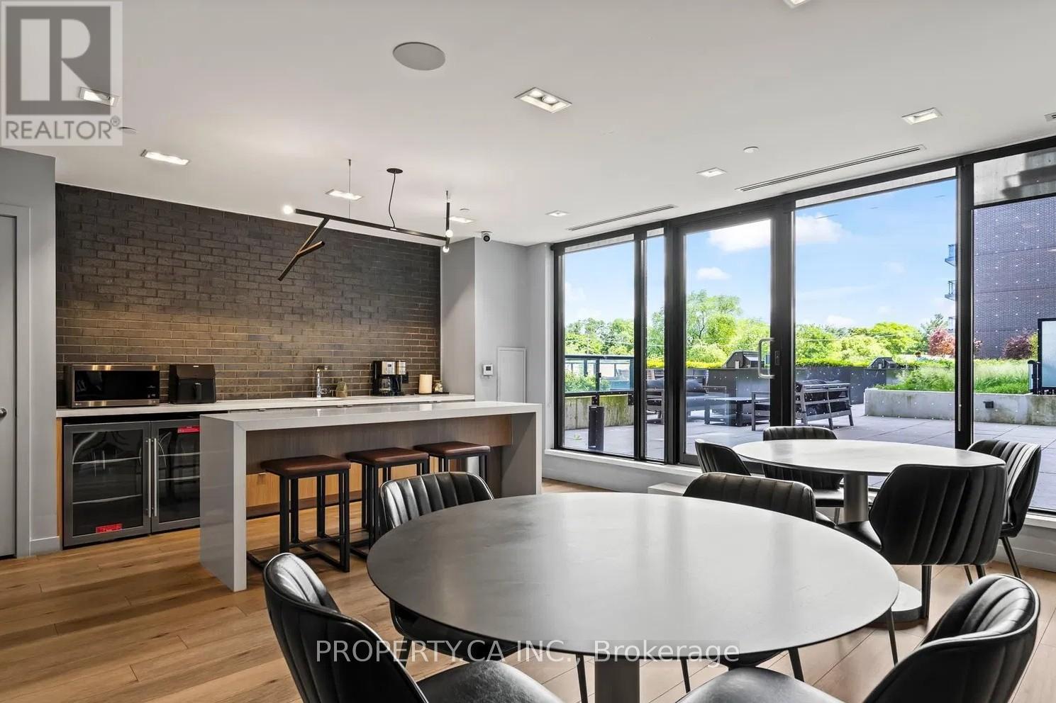 212 - 7 Smith Crescent, Toronto, Ontario  M8Z 0G3 - Photo 27 - W12689462