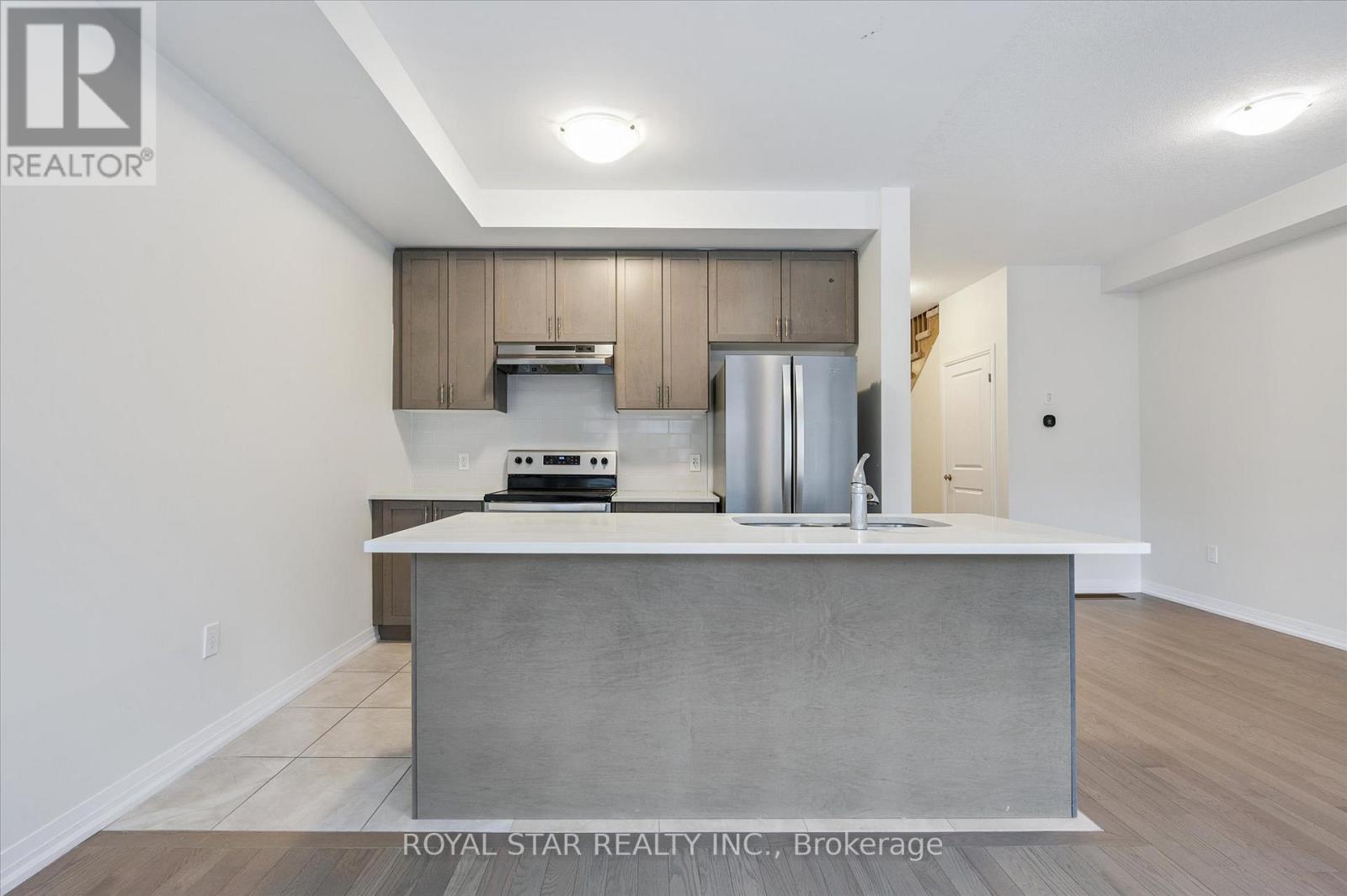 43 Blacklock Street, Cambridge, Ontario  N1S 0E2 - Photo 14 - X12684824