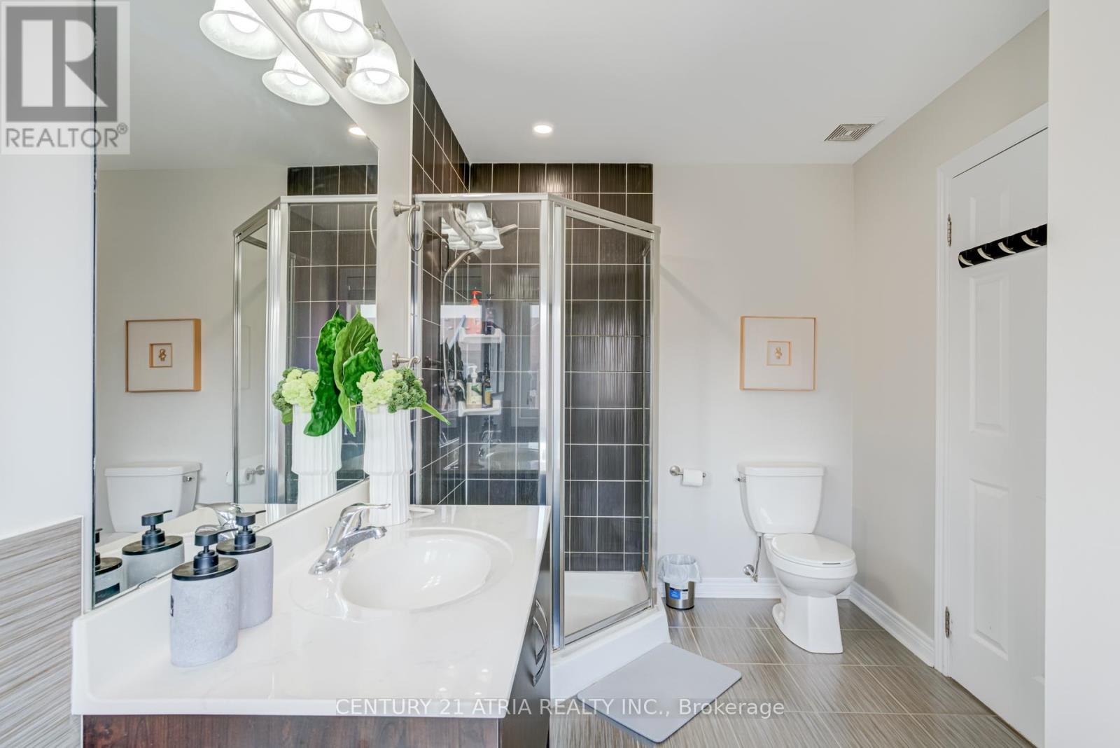 2918 Elgin Mills Road E, Markham, Ontario  L6C 0E5 - Photo 22 - N12690368