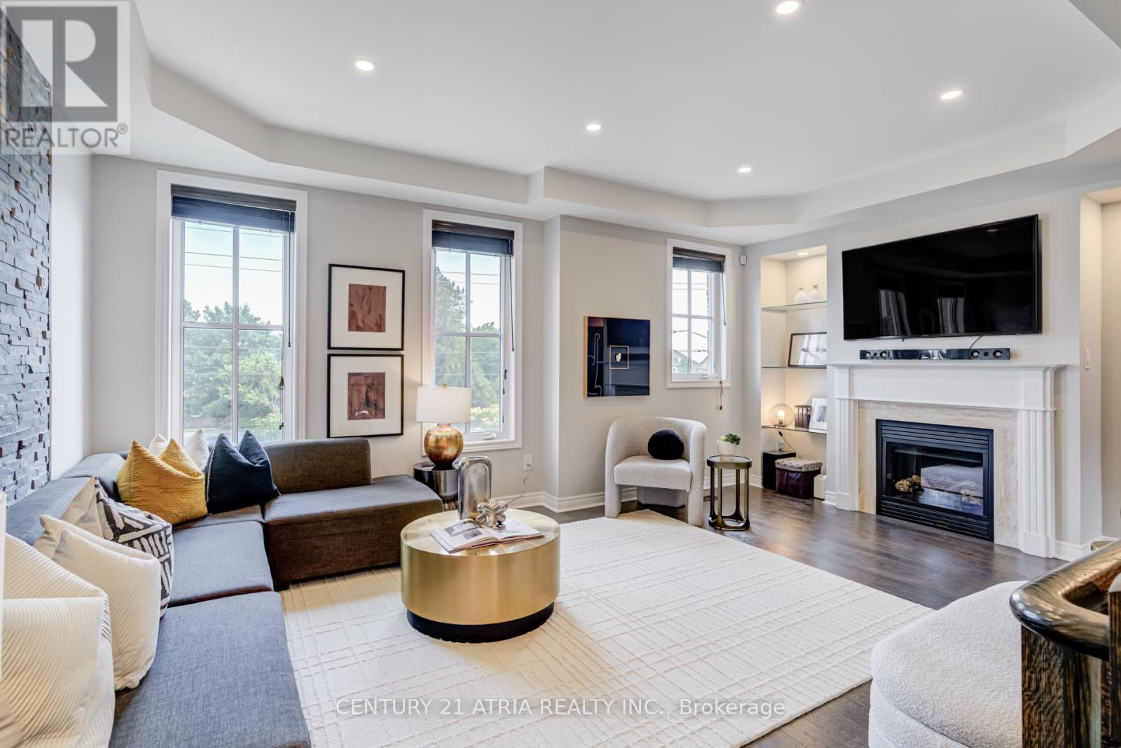 2918 Elgin Mills Road E, Markham, Ontario  L6C 0E5 - Photo 9 - N12690368