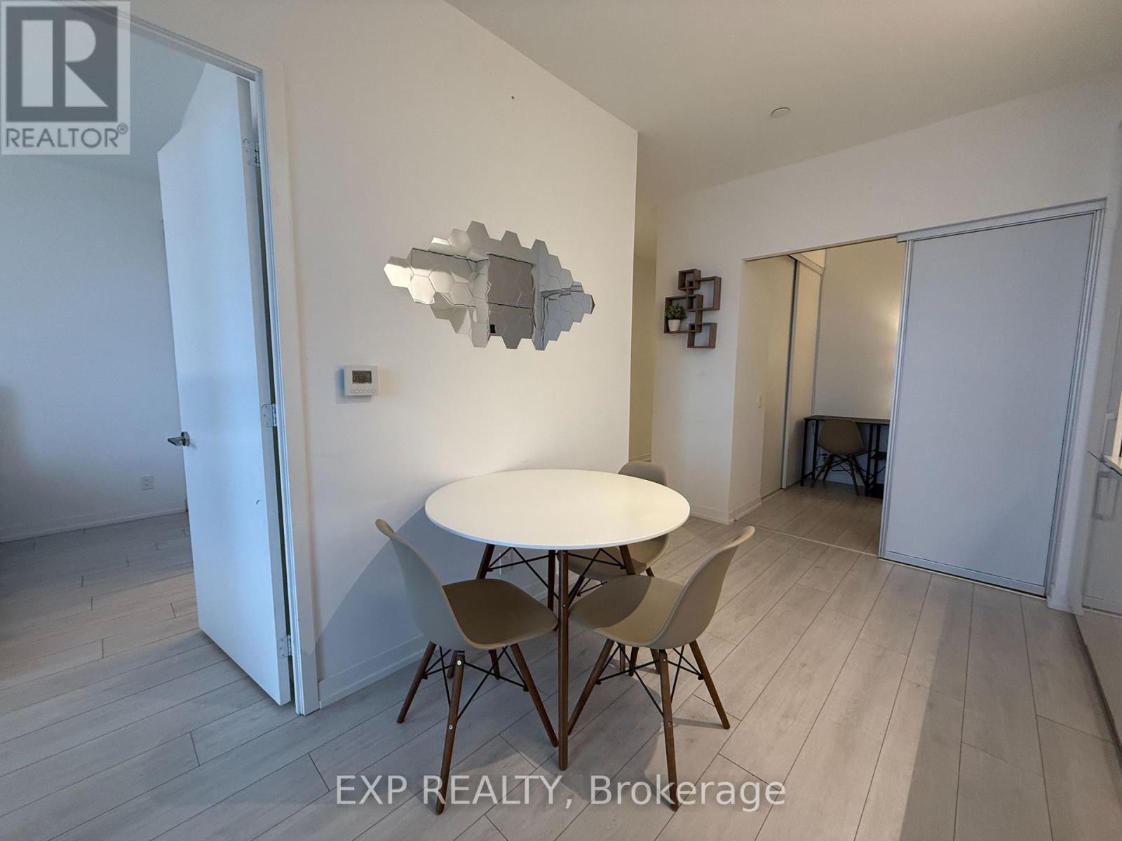 308 - 950 Portage Parkway, Vaughan, Ontario  L4K 0J7 - Photo 15 - N12690374