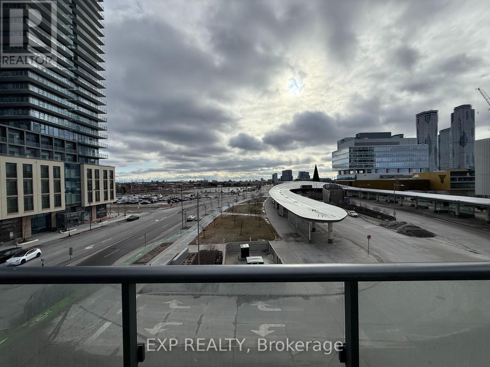 308 - 950 Portage Parkway, Vaughan, Ontario  L4K 0J7 - Photo 24 - N12690374