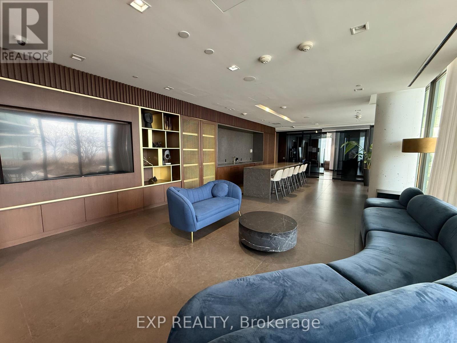 308 - 950 Portage Parkway, Vaughan, Ontario  L4K 0J7 - Photo 30 - N12690374