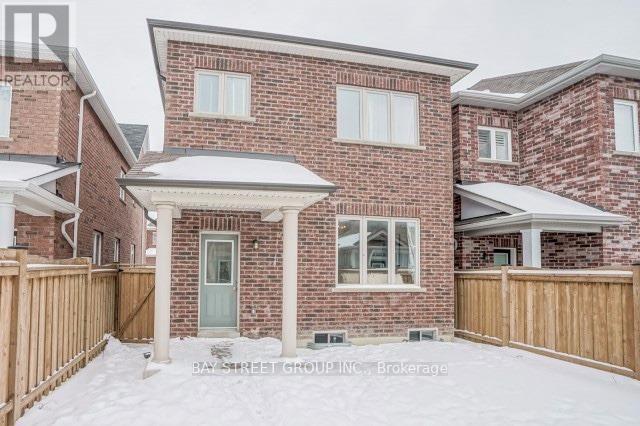 24 Plantain Lane, Richmond Hill, Ontario  L4E 1B9 - Photo 25 - N12690382