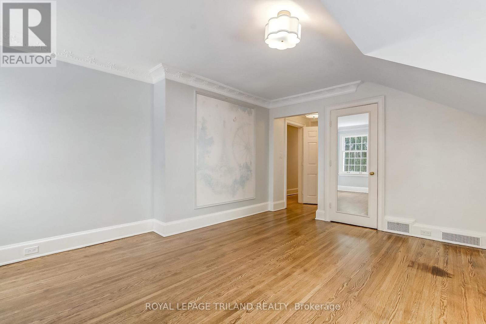 Photo 32 of 49 for 1965 Highland Heights