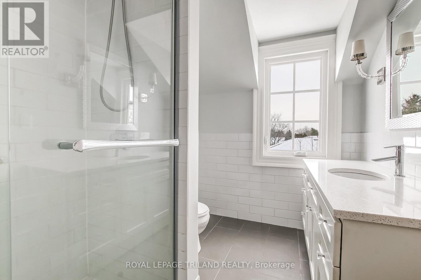 Photo 34 of 49 for 1965 Highland Heights