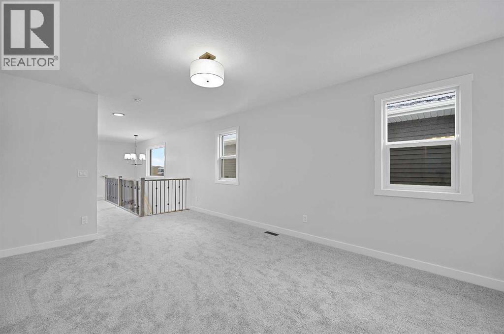 111 Fireside Street, Cochrane, Alberta  T3Z 2K5 - Photo 34 - A2272248