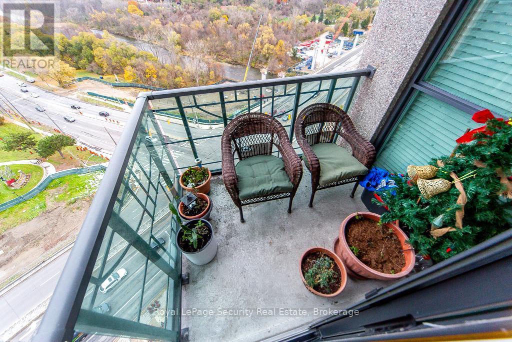 1402 - 38 Fontenay Court, Toronto, Ontario  M9A 5H5 - Photo 36 - W12690460