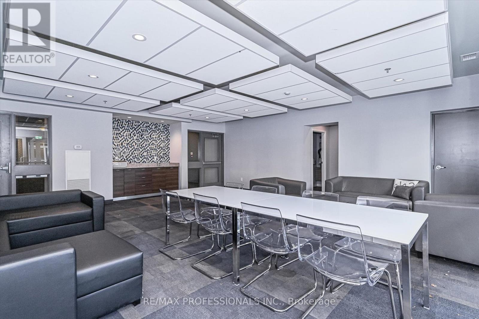 2103 - 318 Spruce Street, Waterloo, Ontario  N2L 0E9 - Photo 31 - X12690414