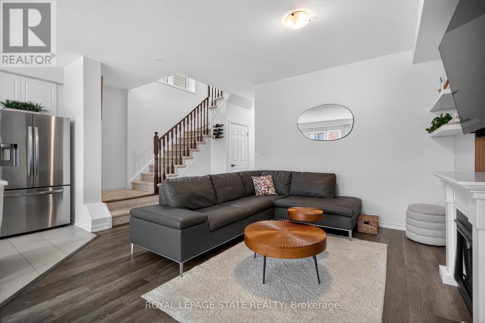 50 Kelso Drive, Haldimand, Ontario  N3W 0B7 - Photo 8 - X12690438