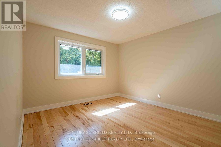 18915 Glen Road, South Glengarry, Ontario  K0C 2J0 - Photo 11 - X12690546