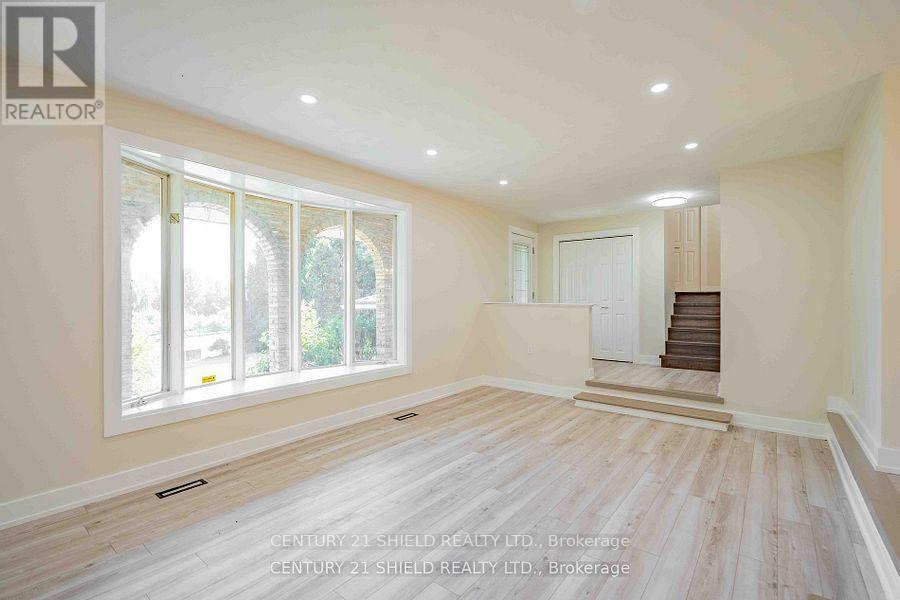 18915 Glen Road, South Glengarry, Ontario  K0C 2J0 - Photo 20 - X12690546