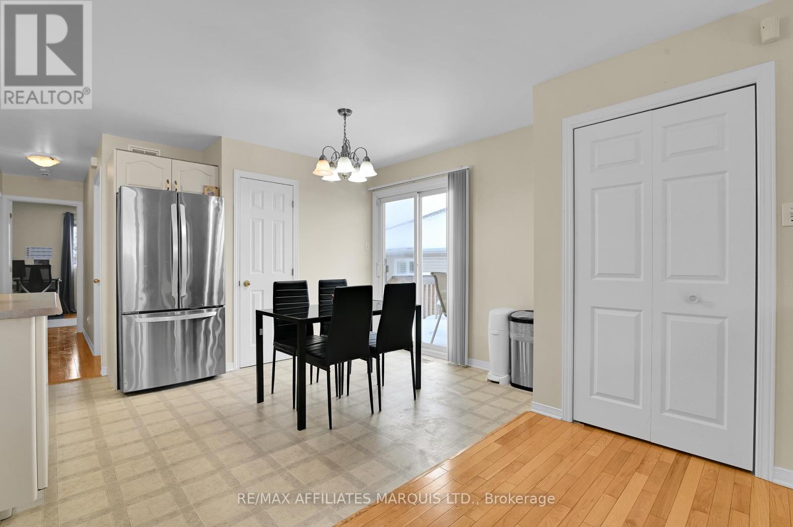 2241 Glen Brook Drive, Cornwall, Ontario  K6H 7N1 - Photo 7 - X12690584