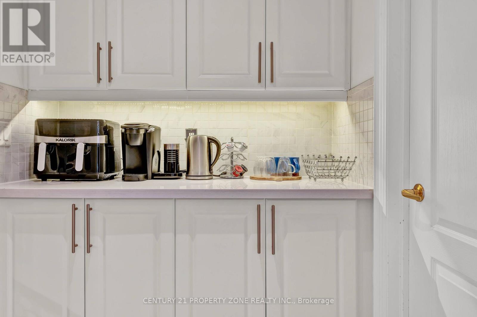 30 Grouse Lane, Brampton, Ontario  L6Y 5L1 - Photo 10 - W12688634